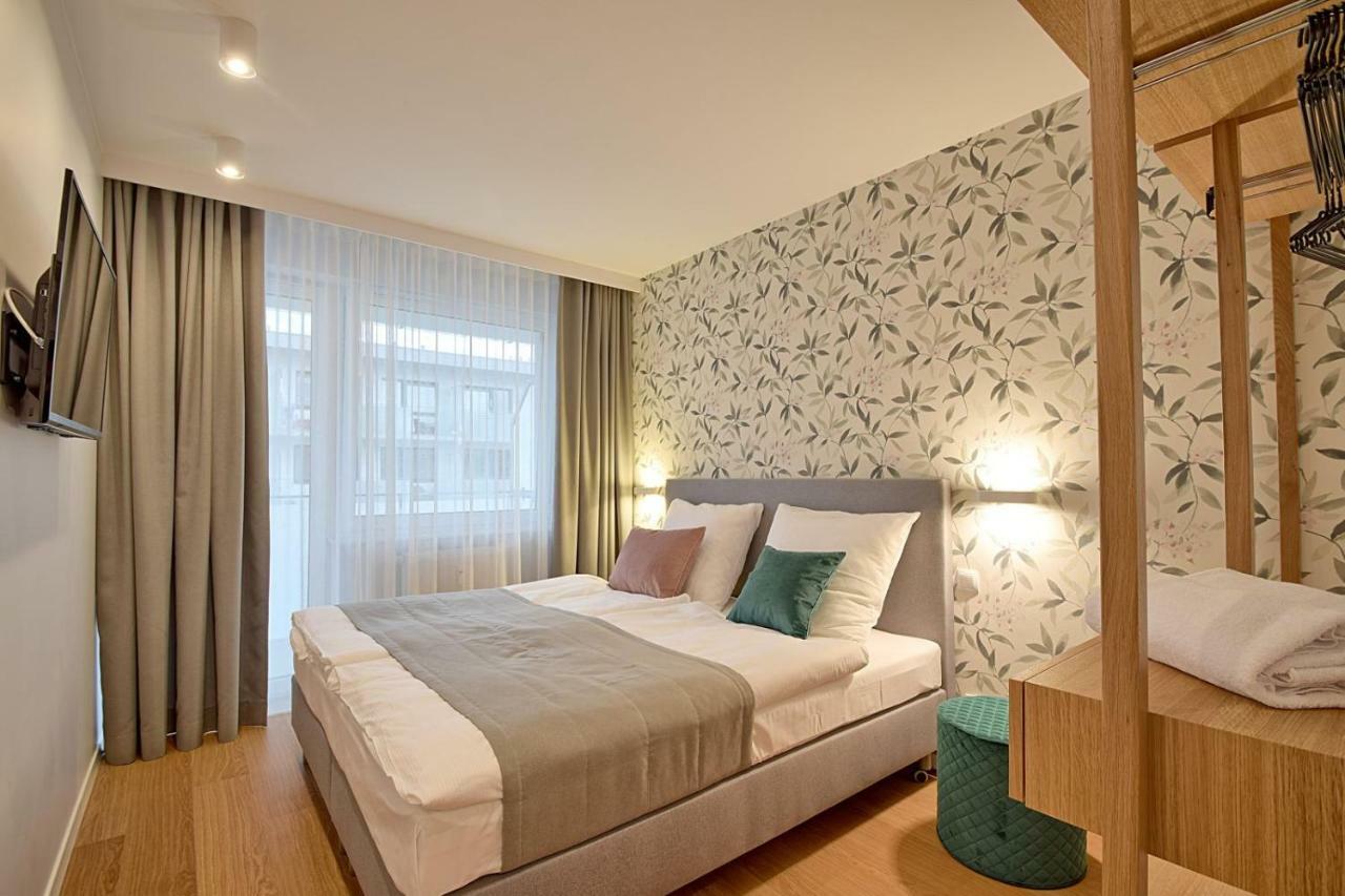 Apartament Waterway Premium Kolobrzeg Exterior photo